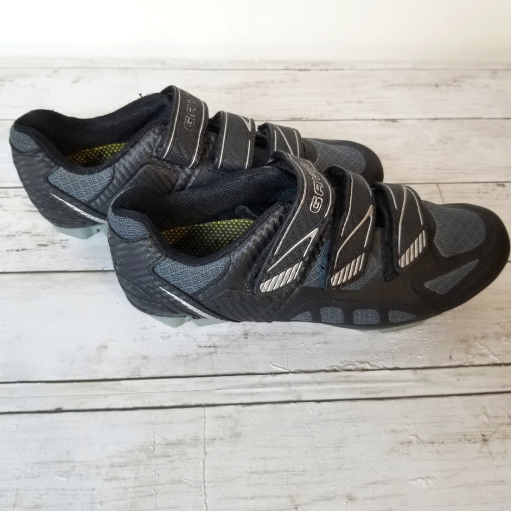 Gavin Clip In Cleats Mountain Biking Cycling Shoes